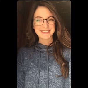 Meet your Posher, Lisa